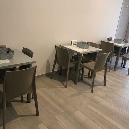 Ca Risorta Stanze Hotel Sona Exterior foto